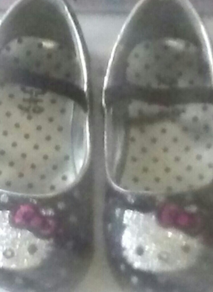 Hello Kitty 6T Little Tanya Black Ballet Flat shoe - Picture 2 of 5